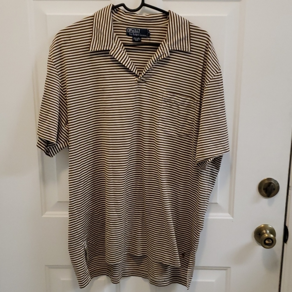Short sleeve polo shirt by Ralph Lauren.